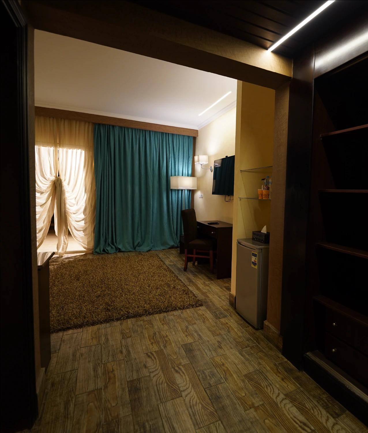 Junior Suite with Pool View